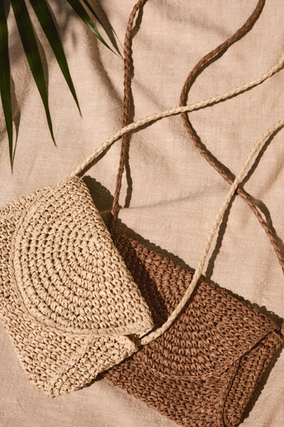Sand Dollar Mini Straw Bag