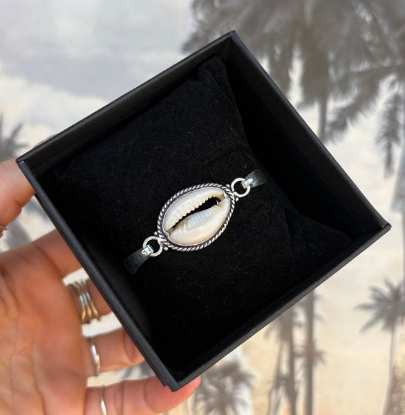 Cowry Shell Bangle Bracelet