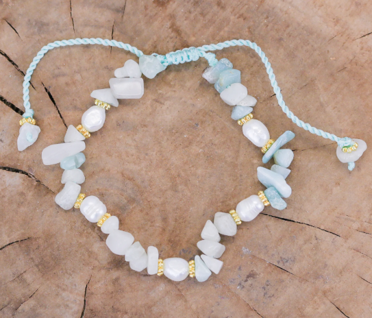 On The Rocks Pearl Pull Bracelet