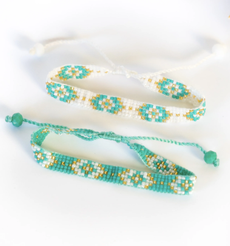 Woven Seed Bead Pull Bracelet